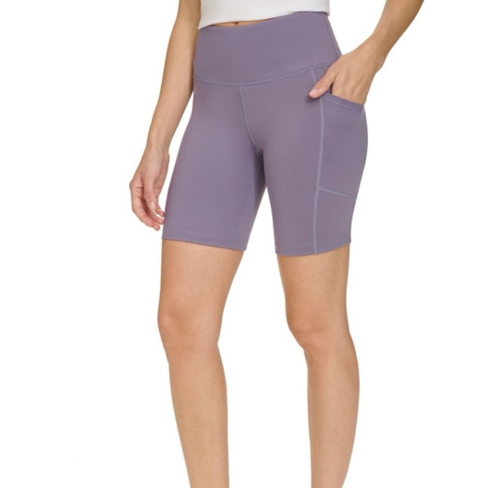 DKNY Lavender Performance Bike Shorts with Pockets – Women’s Medium – NWT